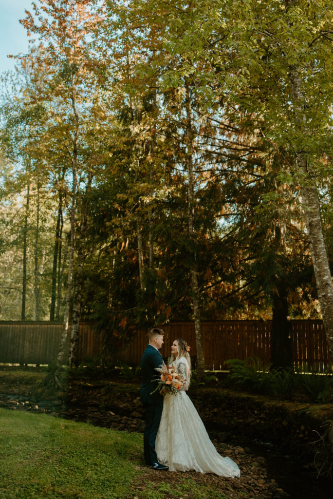 Oregon Wedding in the fall