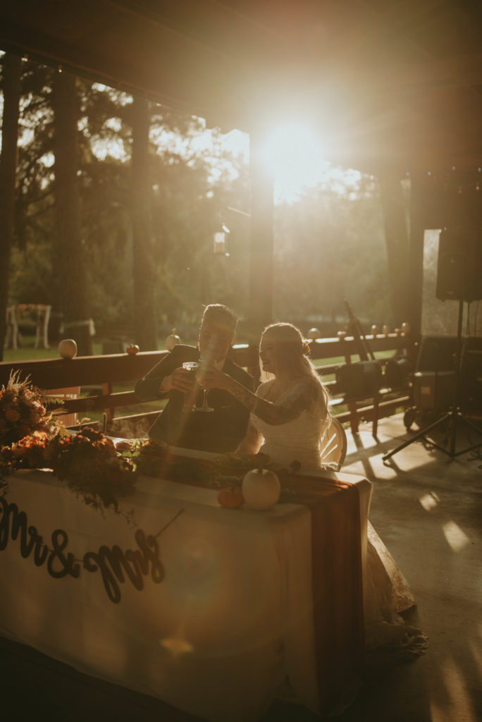 fall wedding in oregon