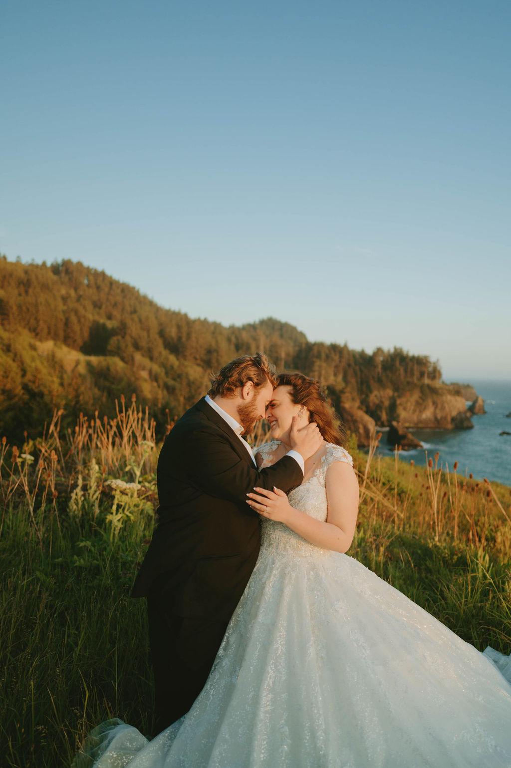 Southern Oregon Coast Intimate Wedding at Crook Point